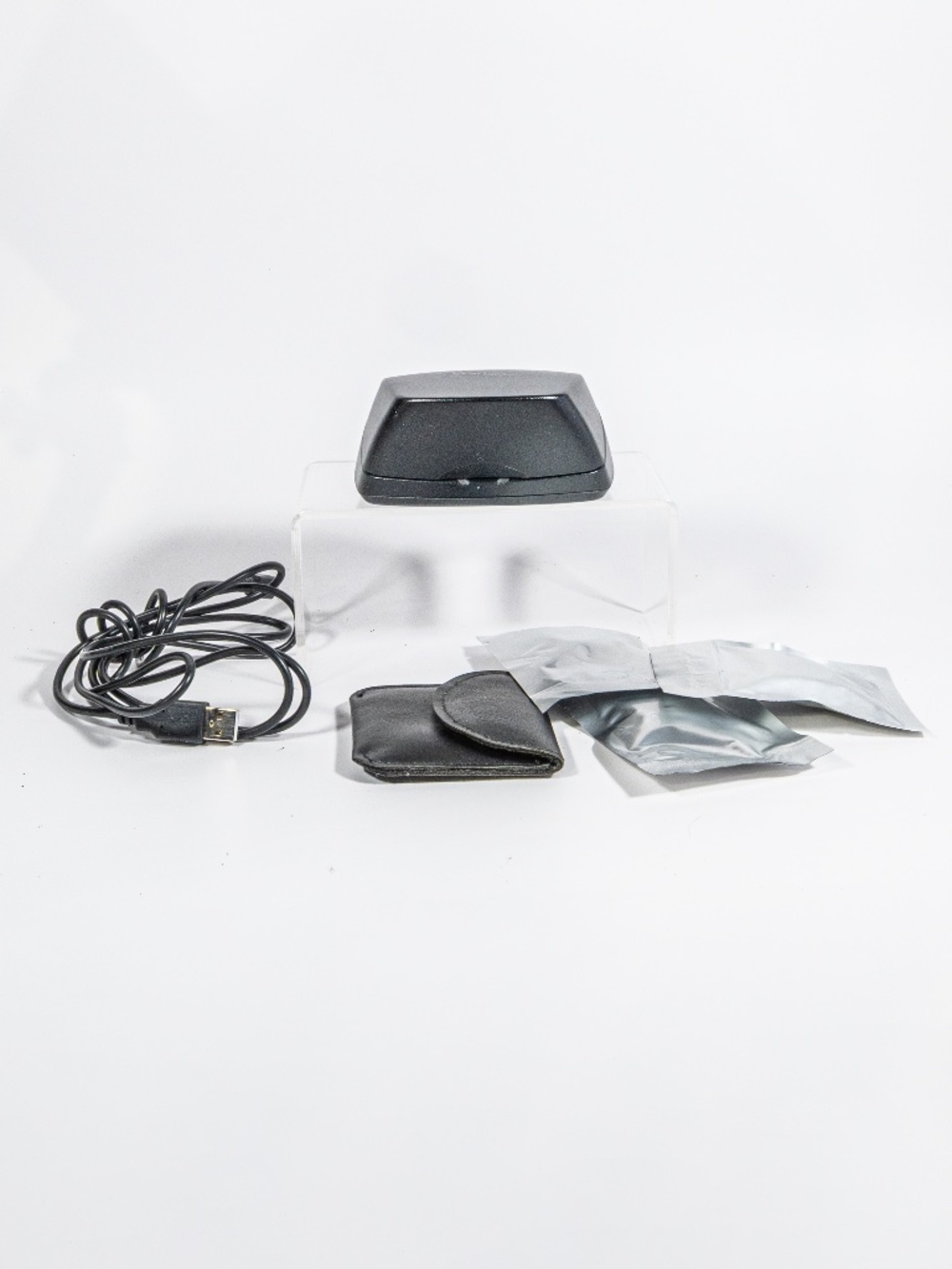 Starkey Model 720 Standard Hearing Aids Charger Used.